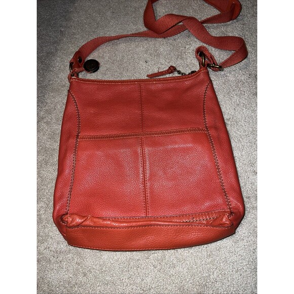 The Sak Lucia Leather Crossbody Bag 11x11 Adjustable Strap Coral - Picture 5 of 6